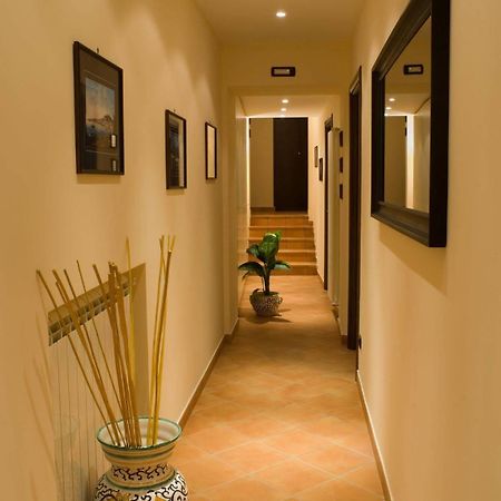 Bed & Breakfast Portanova เนเปิลส์ ภายนอก รูปภาพ